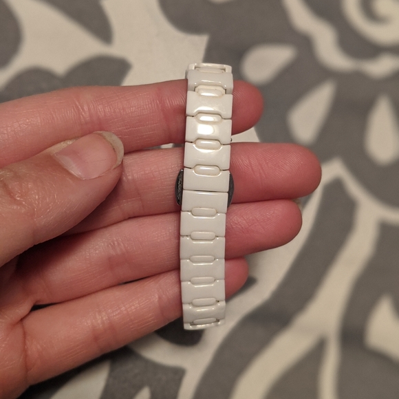 NEGOTIABLE Skagen white watch with diamond dust embellishment - Picture 2 of 4